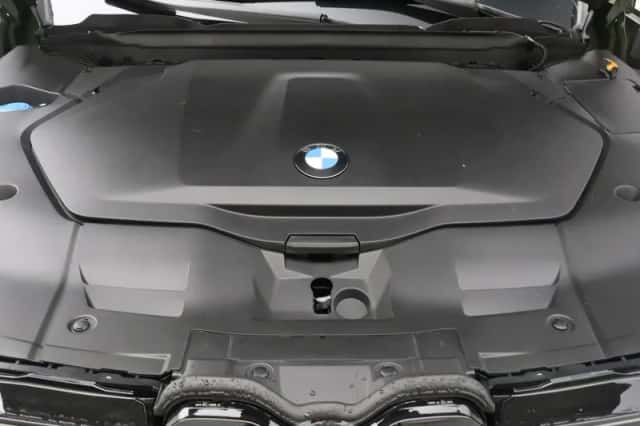 BMW iX3 (2026) thumbnail 4