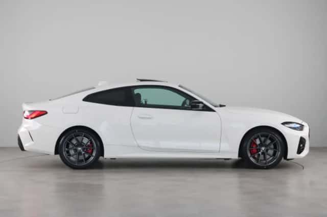 BMW 4-Serie (2021) thumbnail 3