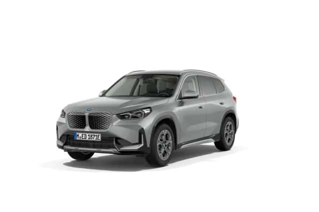 BMW iX1 (2026) thumbnail 1