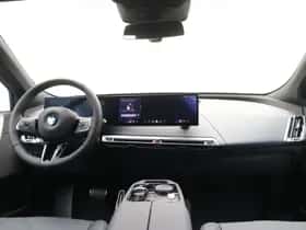 BMW iX (2026) thumbnail 12