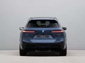 BMW iX (2026) thumbnail 9