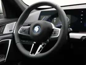 BMW X1 (2025) thumbnail 2