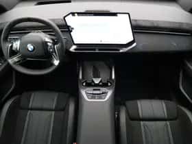 BMW iX3 (2026) thumbnail 13