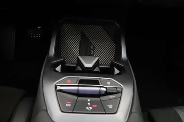 BMW iX3 (2026) thumbnail 14