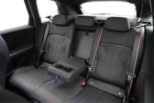 BMW iX3 (2026) thumbnail 18