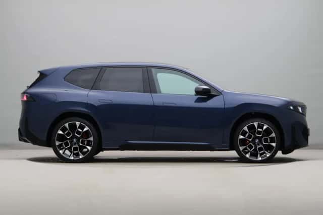 BMW iX3 (2026) thumbnail 8