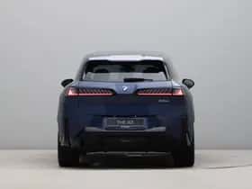 BMW iX3 (2026) thumbnail 10