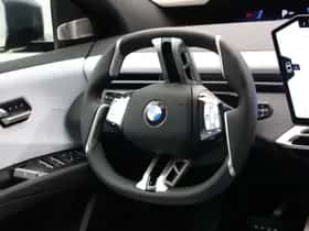 BMW iX3 (2026) thumbnail 2