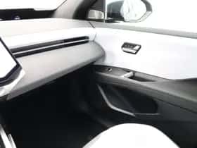 BMW iX3 (2026) thumbnail 13