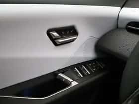 BMW iX3 (2026) thumbnail 21