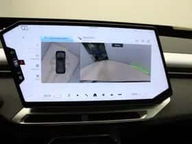 BMW iX3 (2026) thumbnail 23