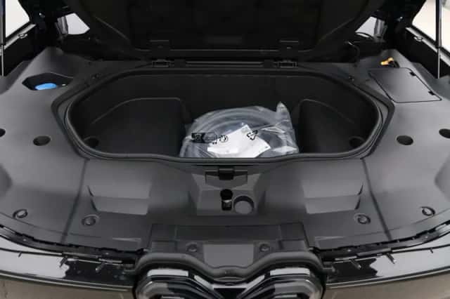 BMW iX3 (2026) thumbnail 27