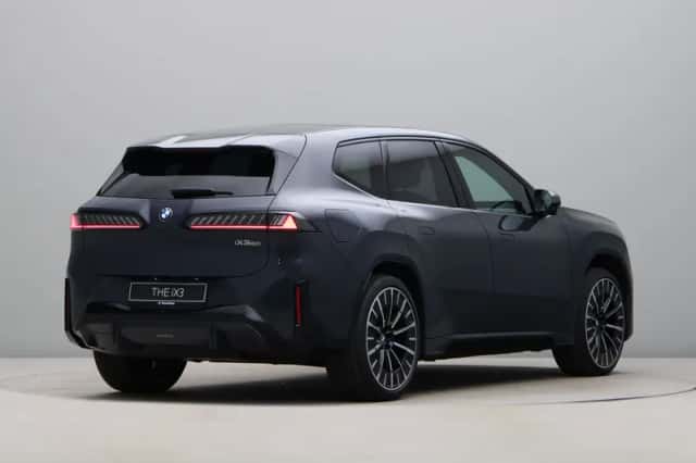 BMW iX3 (2026) thumbnail 8