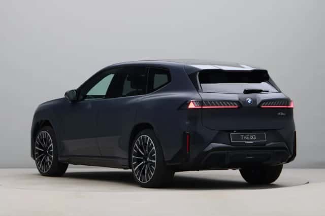 BMW iX3 (2026) thumbnail 10