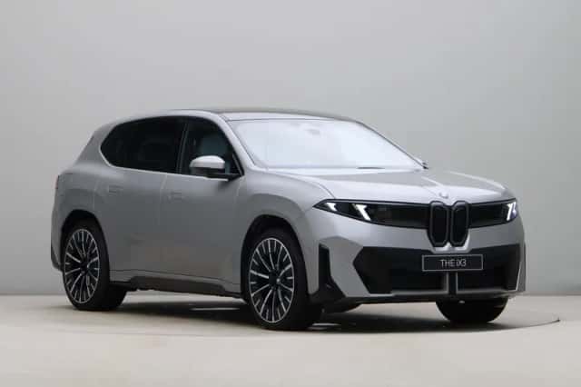 BMW iX3 (2026) thumbnail 7