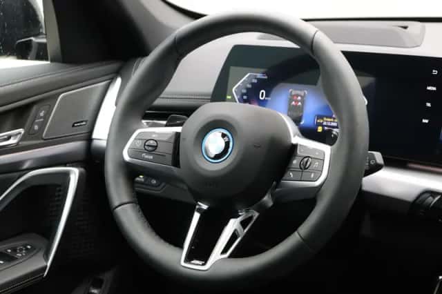 BMW X1 (2026) thumbnail 2