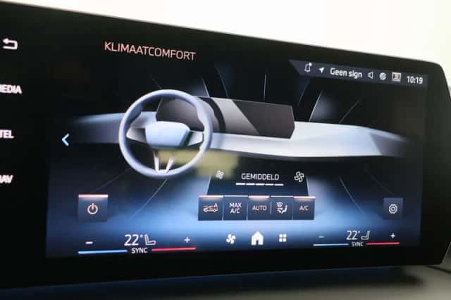 BMW 1-Serie (2025) thumbnail 11