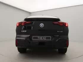 BMW iX2 (2025) thumbnail 9