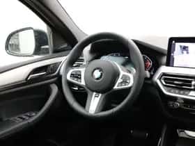 BMW X4 (2026) thumbnail 2