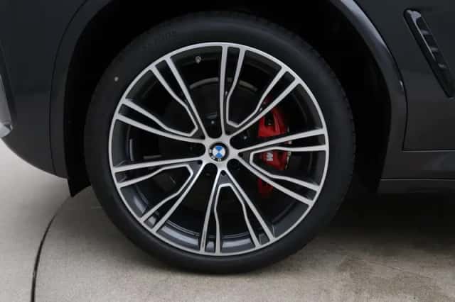 BMW X4 (2026) thumbnail 21