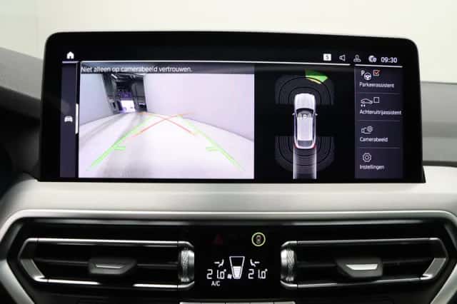 BMW X4 (2026) thumbnail 25
