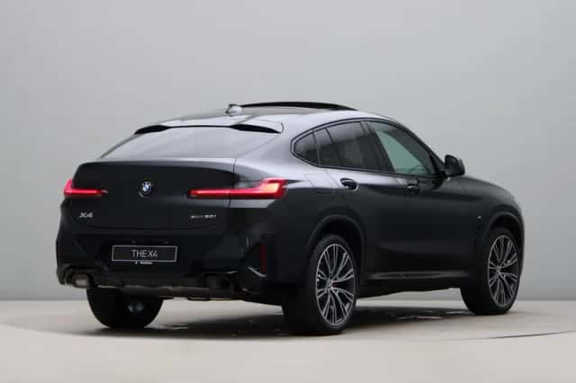 BMW X4 (2026) thumbnail 9