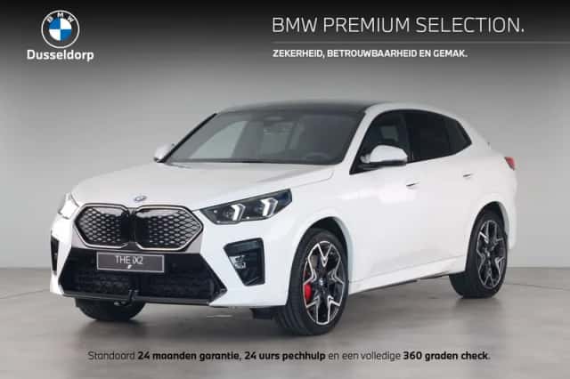 BMW iX2 (2025) thumbnail 1