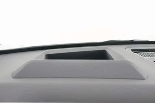 BMW iX2 (2025) thumbnail 11