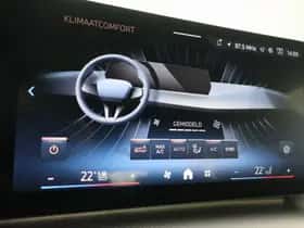 BMW iX2 (2025) thumbnail 13