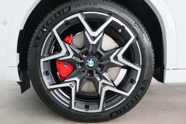 BMW iX2 (2025) thumbnail 19