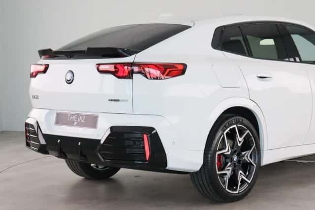 BMW iX2 (2025) thumbnail 20