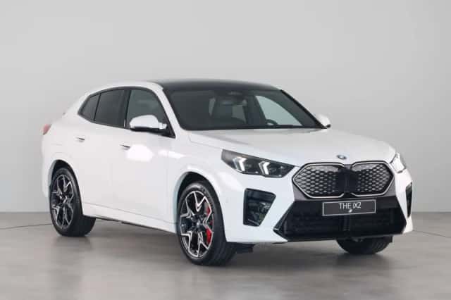 BMW iX2 (2025) thumbnail 3