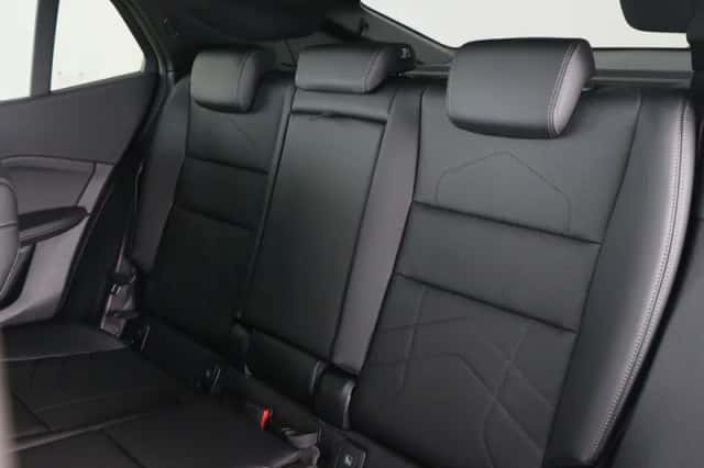 BMW iX2 (2025) thumbnail 22