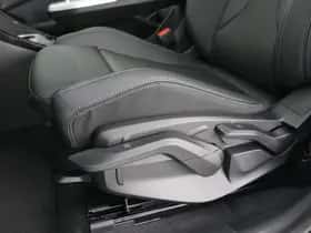 BMW iX2 (2025) thumbnail 23