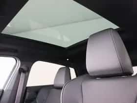 BMW iX2 (2025) thumbnail 24