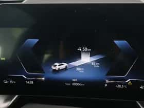BMW iX2 (2025) thumbnail 10