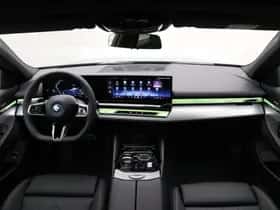 BMW i5 (2025) thumbnail 13