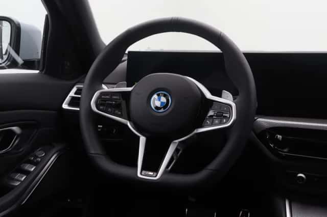 BMW 3-Serie (2026) thumbnail 2
