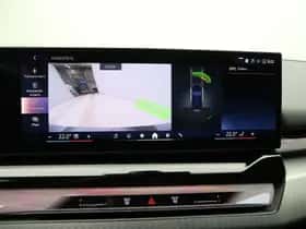 BMW i5 (2026) thumbnail 4