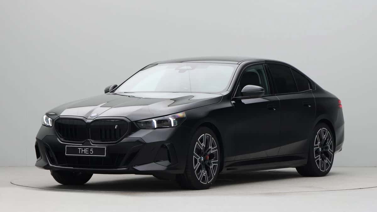 BMW i5 (2026) — foto 1