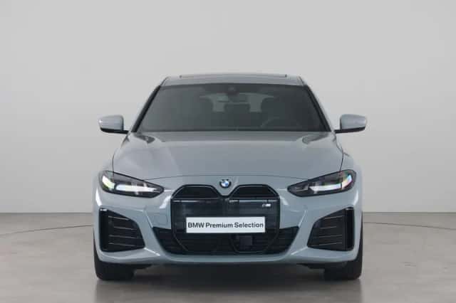 BMW i4 (2026) thumbnail 2