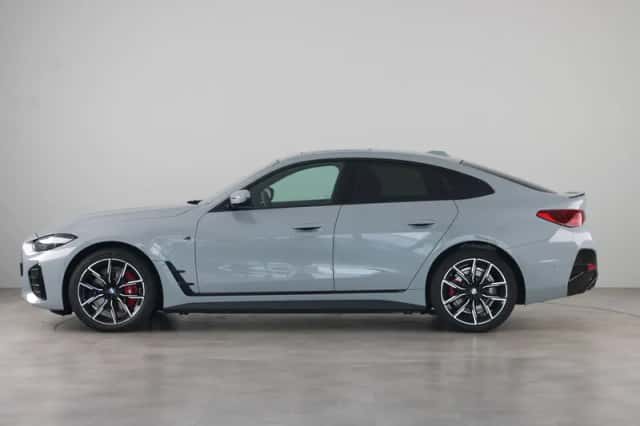 BMW i4 (2026) thumbnail 8