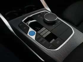BMW i4 (2026) thumbnail 10