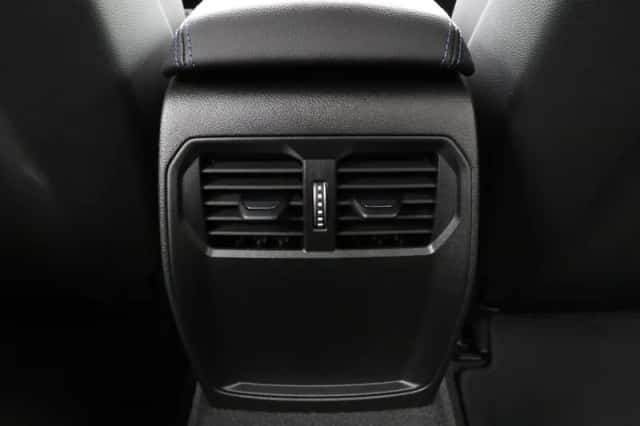 BMW M2 (2026) thumbnail 19