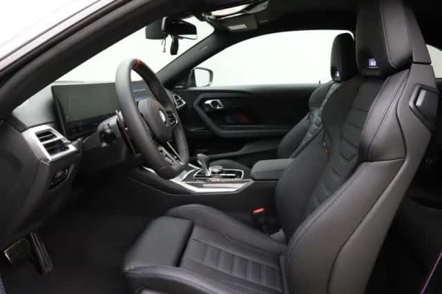 BMW M2 (2026) thumbnail 5