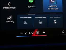 BMW M5 (2025) thumbnail 15