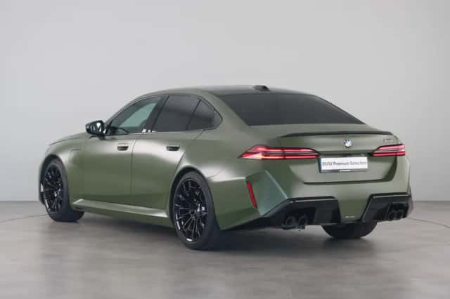 BMW M5 (2025) thumbnail 23