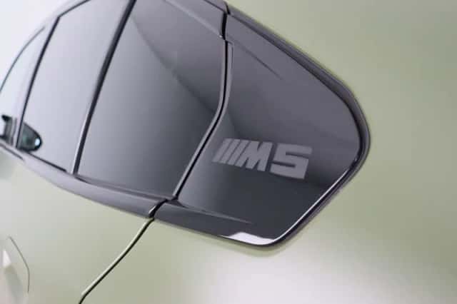 BMW M5 (2025) thumbnail 49