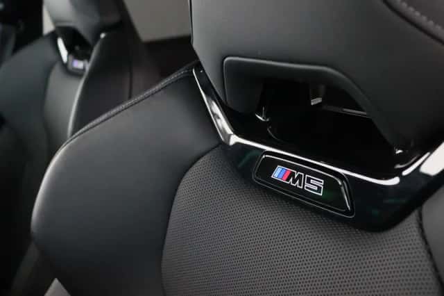 BMW M5 (2025) thumbnail 56