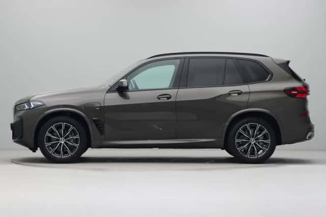 BMW X5 (2025) thumbnail 11